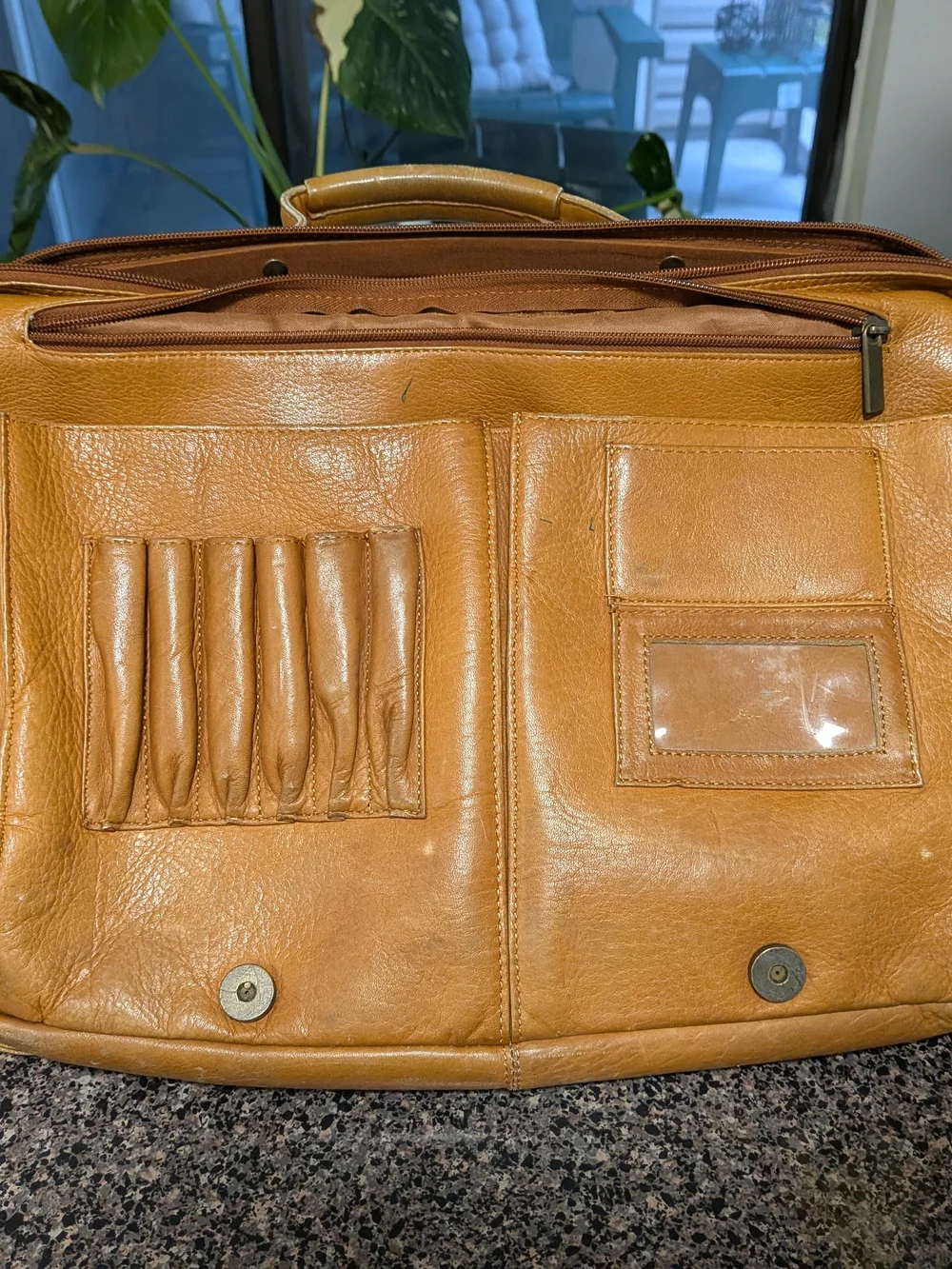 Classic Tan Leather Messenger Bag - Men's Briefcase